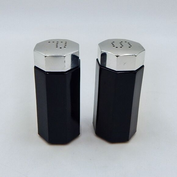 Arcoroc Octime Salt Pepper Shaker Set Black Glass France Geometric Octagon MCM - Picture 4 of 11